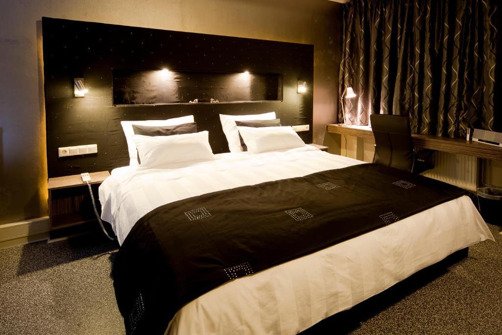 Raadhuis Dinther Suites Heeswijk-Dinther Pokoj fotografie